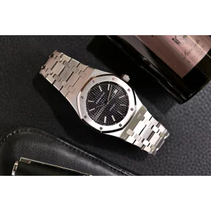 Pre owned Audemars Piguet watches online at Fredmans watch shop